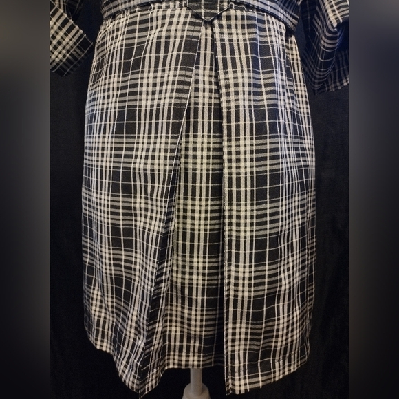 PLAID Short-sleeved Coat - Picture 5 of 8